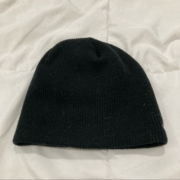 columbia beanie - Picture 2 of 2